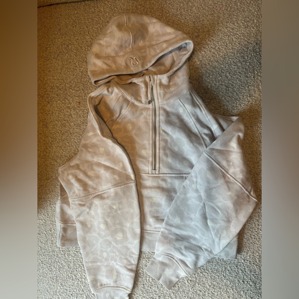 Lululemon Athletica Scuba